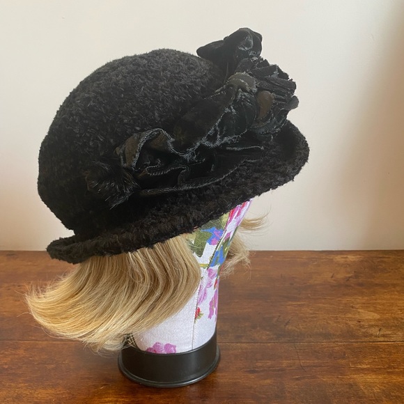 Shabby Chic Chenille & Velvet Hat - Picture 2 of 3